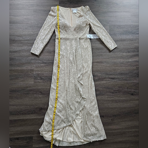 Ieena for Mac Duggal Silver Sequin High Slit Ruffle Formal Gown NWOT Size 10 - Picture 15 of 16